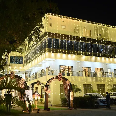Opulence Resort-2
