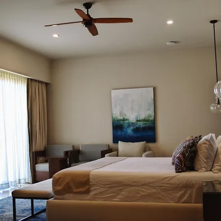 Beachfront Luxury Studio In Exclusive Diamante Cabo San Lucas Golf Resort-3