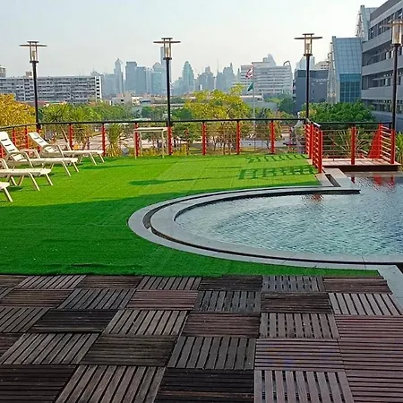 Princeton Bangkok-2