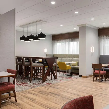 Hampton Inn Starkville Mississippi State University-2