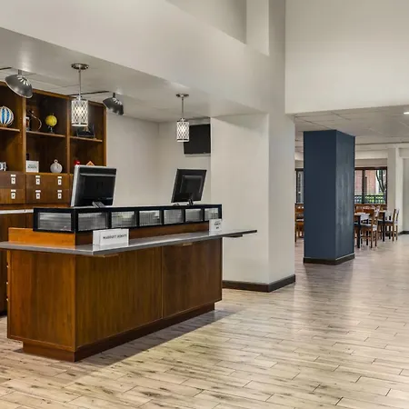 Four Points By Sheraton Greensboro Airport-2