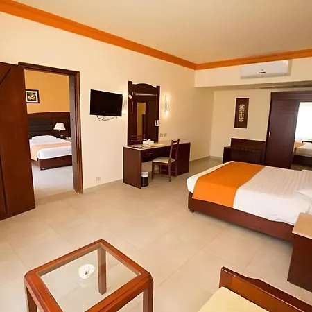 Sharm Holiday Resort-3