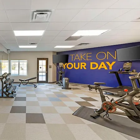 Comfort Inn & Suites Verona At Turning Stone Resort Casino-2