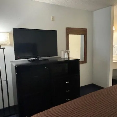 Fairbridge Inn & Suites Sunnyside-3