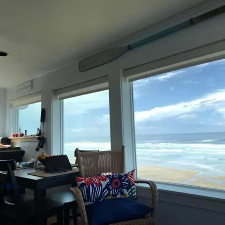 Nye Beach Cottages-2