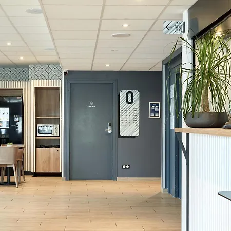 B&B Hotel Paris Creteil-3