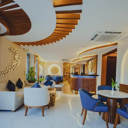 Umet Seaview Hotel With Free Airport Pick Up And Drop T&C Apply-2