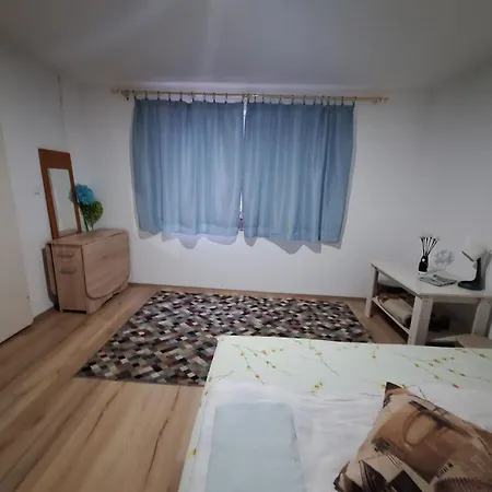 Pandora'S Place-2