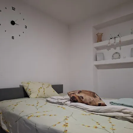 Pandora'S Place-2