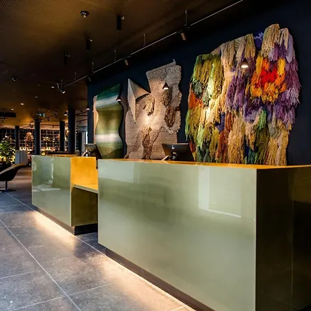 Motel One Antwerp-2