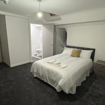 A Better Night Hotel Ltd-3