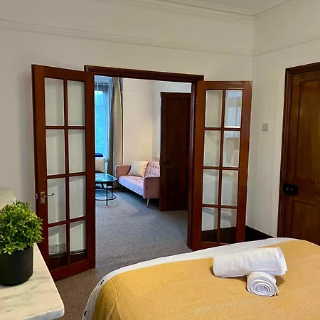 Dovorian Guest House-2