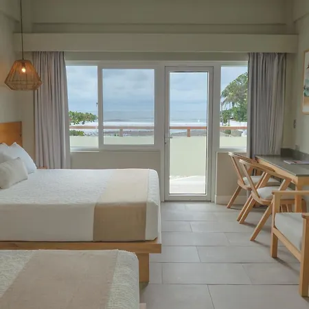 Mirasurf Hotel & Waves-3