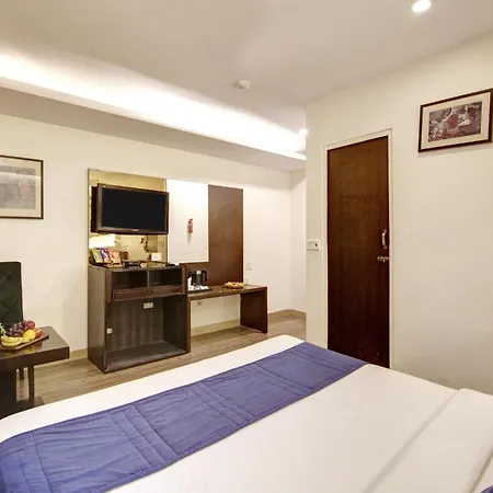 Hotel Wk Comfort - Near White Clove-3