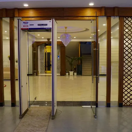 Grand Vistana-3