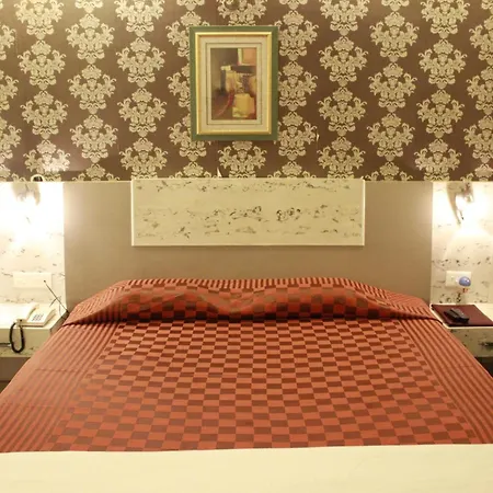 Gian Residency-3