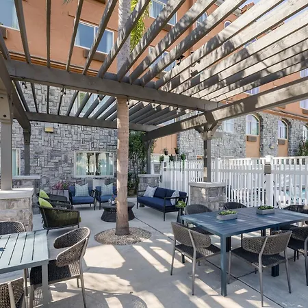 Ayres Suites Yorba Linda/Anaheim Hills-2