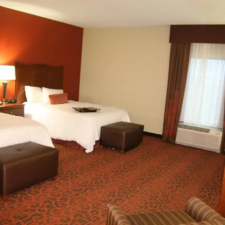 Hampton Inn Tomah-3