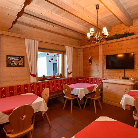 Hotel-Garni Austria Westendorf - Tirol Erleben-3