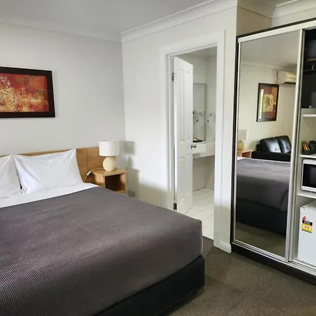 Cootamundra Heritage Motel & Apartments-2