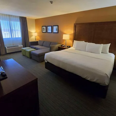 Comfort Inn Ferdinand-2