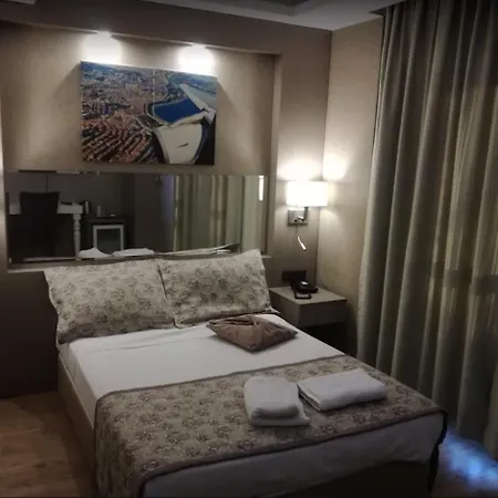 Hotel Iz-3