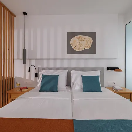 Anissa Beach Hotel-2