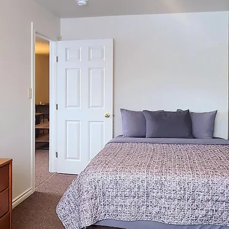 Workstay Lodging - Yarbo, Sk - Near Esterhazy & Mosaic K1, K2, & K3-3