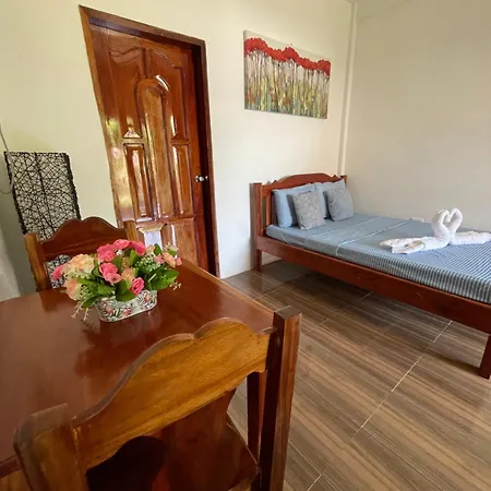 Queen Deluxe Room II Fuego Island Guest House By Fuego Island Private Resorts-2