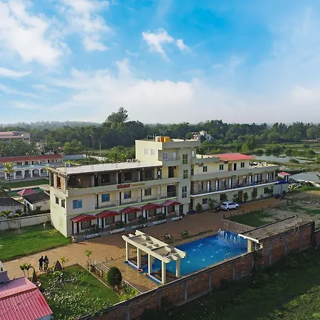 Holiday Beach Resort !! Beach Distance 50 Mts !!-2