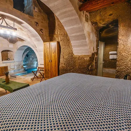 Belenus Cave House-3