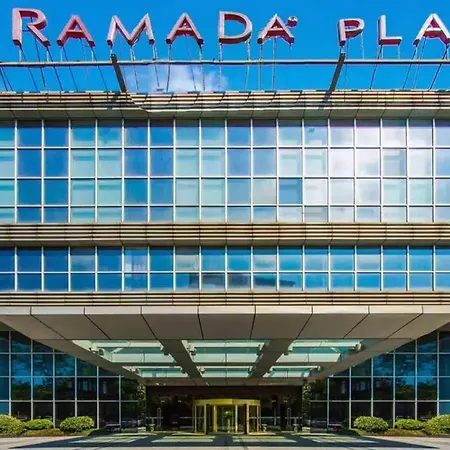 Ramada Plaza Hangzhou Riverside-3