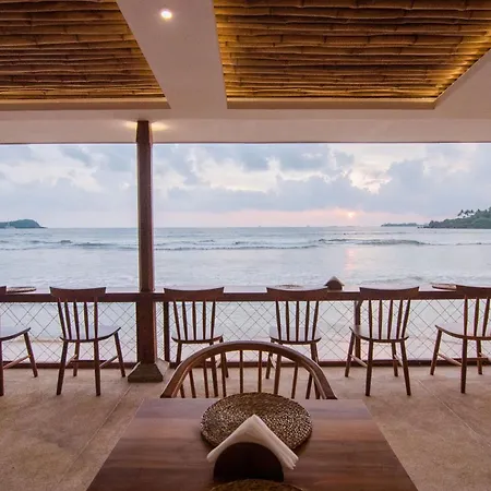Azuri Bay-3