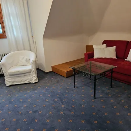 Hotel Bergstüble im KMH-2