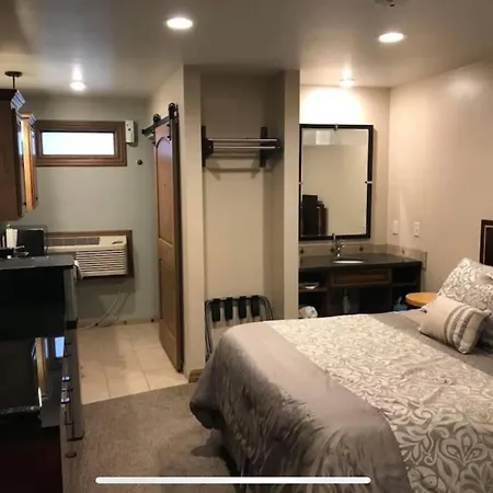 Baltzell Lodge-3