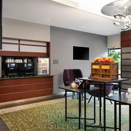Courtyard By Marriott Amsterdam Airport-3