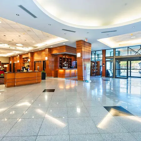 Grand Park Hotel Vancouver Airport, An Ascend Collection Hotel-3
