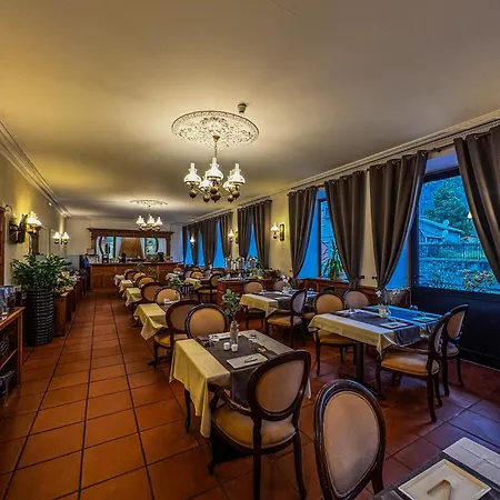 Grand Hotel De France-3