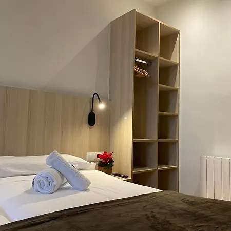 Hostal Bestprice Barcelona Stadium-2