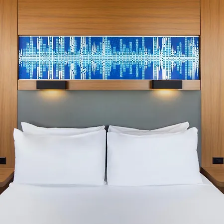 Aloft By Marriott Tempe-3