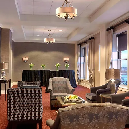 Hotel Blackhawk, Autograph Collection-2