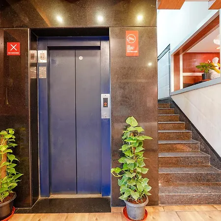 Fabhotel Sairam Residency-3