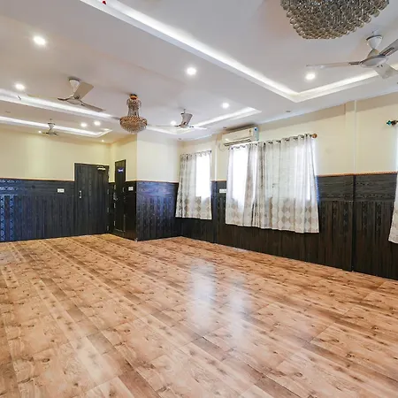 Fabhotel Sairam Residency-2