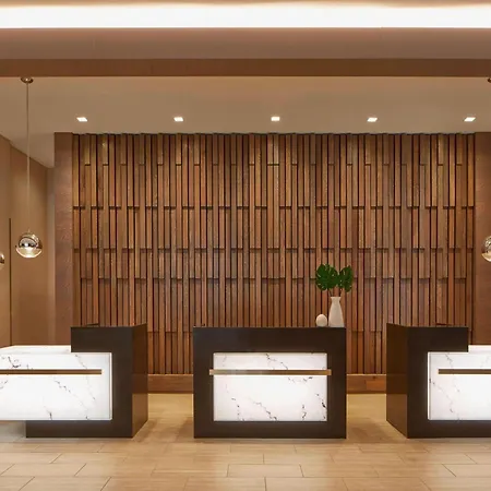 Ac Hotel By Marriott Seattle Bellevue/Downtown-3