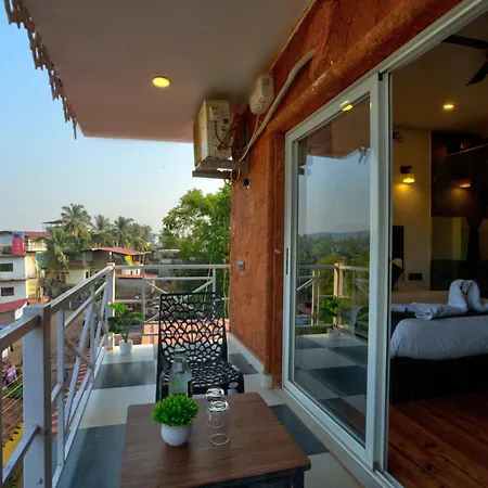 Hotel Vaggi'S Place-3