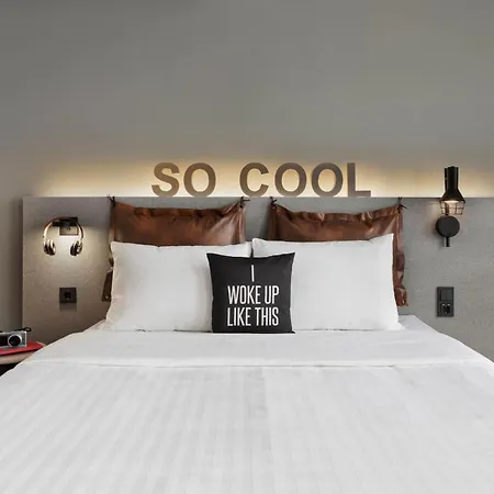 Moxy Duesseldorf City-2