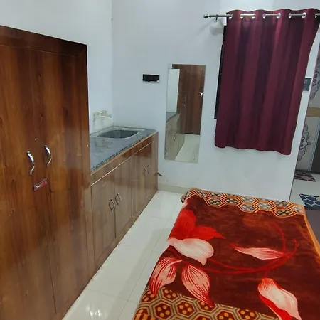Shri Haridas Kripa Dham Ashram-2