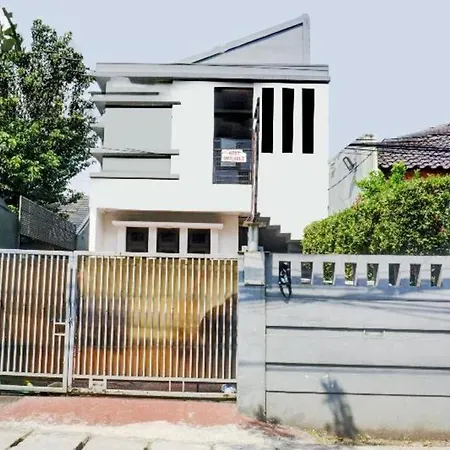 OYO 90438 Mampang 34 Residence-3