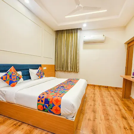 Fabhotel Alpine Tree-3