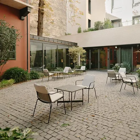 Boho Hotel Budapest - Small Luxury Hotels-3